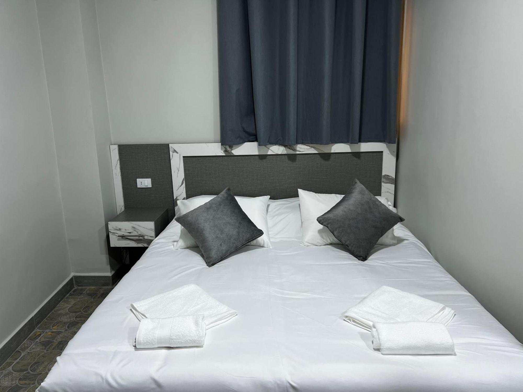Downtown Inn Madaba Exteriör bild