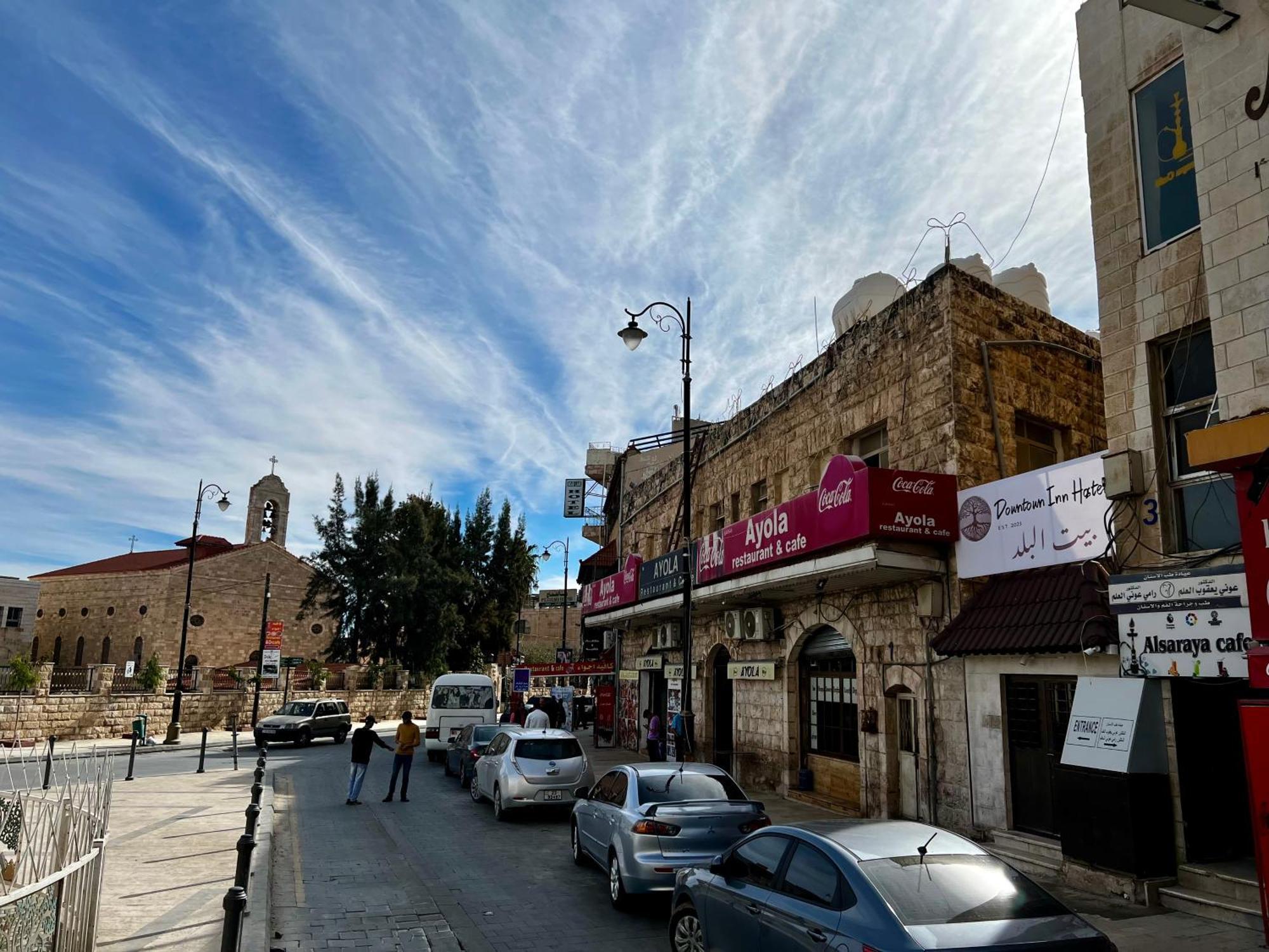 Downtown Inn Madaba Exteriör bild